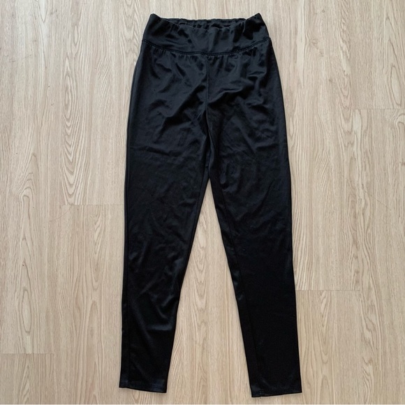 Electric yoga liquid style yoga leggings - Picture 2 of 3